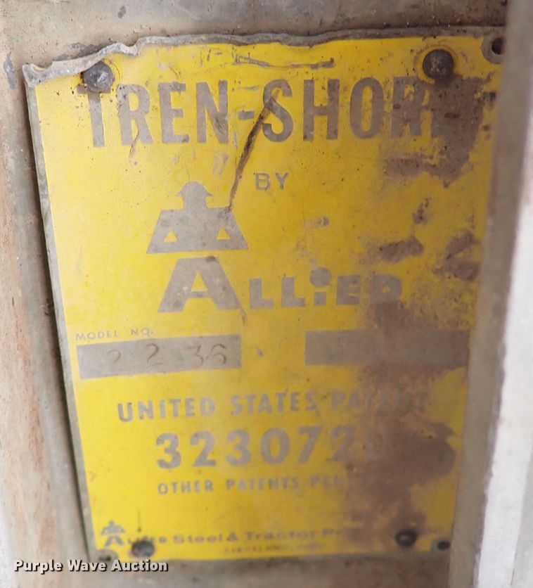 image for item MA9572 Aluminum trench shoring jacks