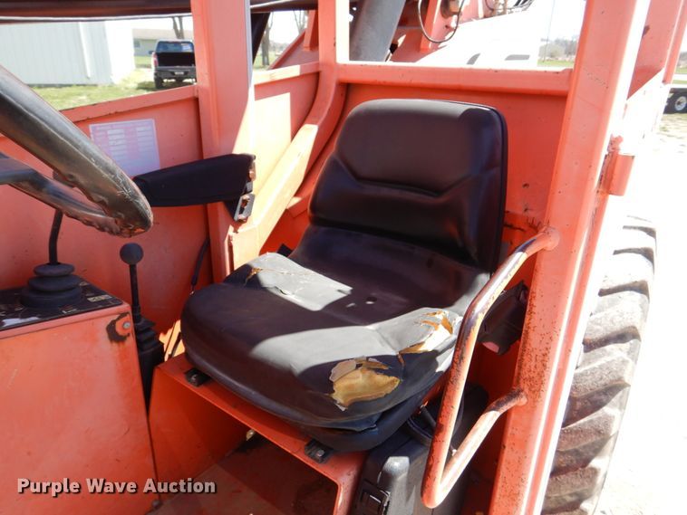 image for item MF9009 2007 JLG Skytrak 6042  telehandler