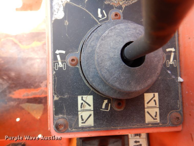 image for item MF9009 2007 JLG Skytrak 6042  telehandler