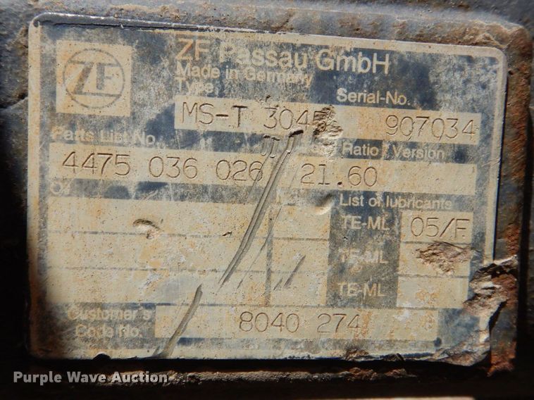 image for item MF9009 2007 JLG Skytrak 6042  telehandler