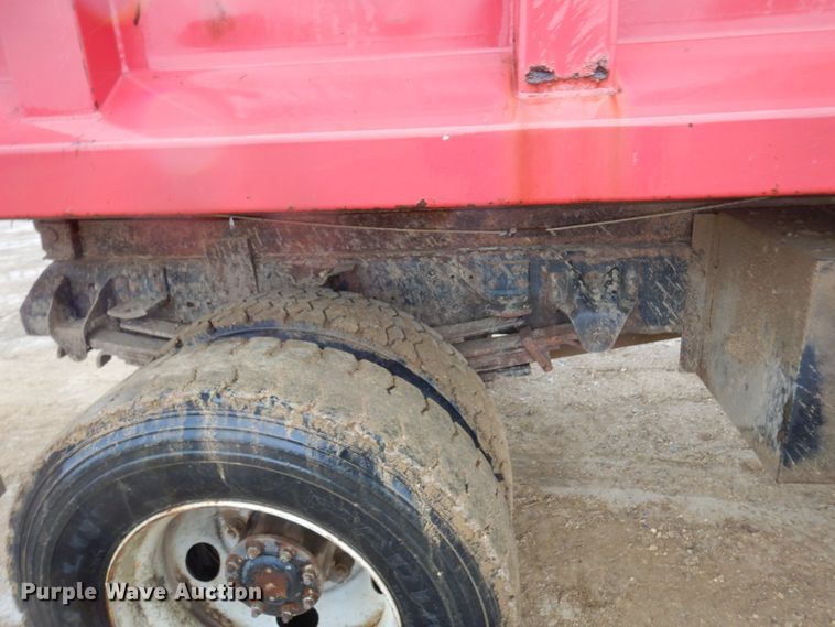 image for item MF9534 1997 GMC C7500  dump truck