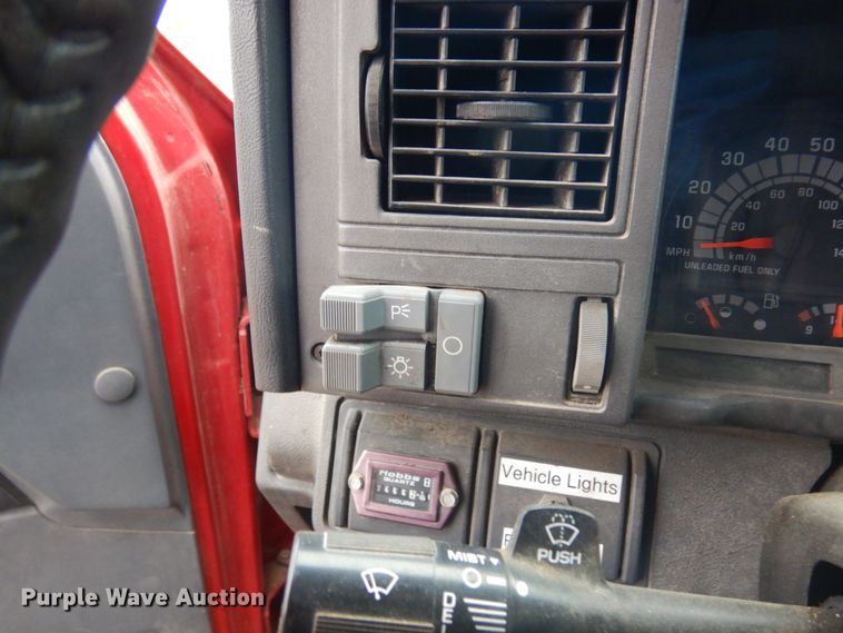 image for item MF9534 1997 GMC C7500  dump truck