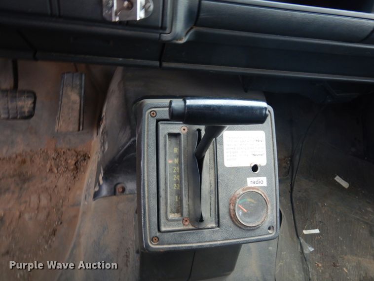 image for item MF9534 1997 GMC C7500  dump truck