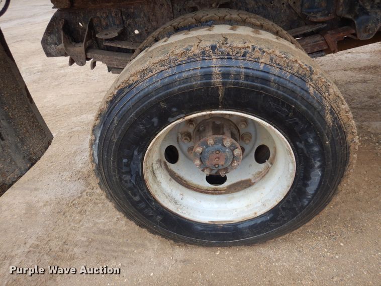 image for item MF9534 1997 GMC C7500  dump truck