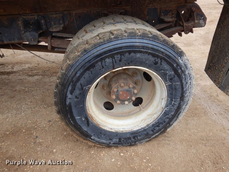 image for item MF9534 1997 GMC C7500  dump truck