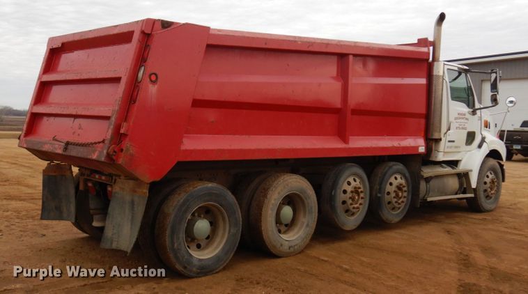 image for item MF9535 2006 Sterling AT9500  dump truck