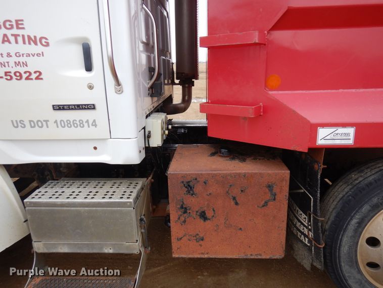 image for item MF9535 2006 Sterling AT9500  dump truck