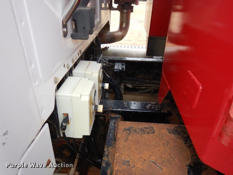 image for item MF9535 2006 Sterling AT9500  dump truck