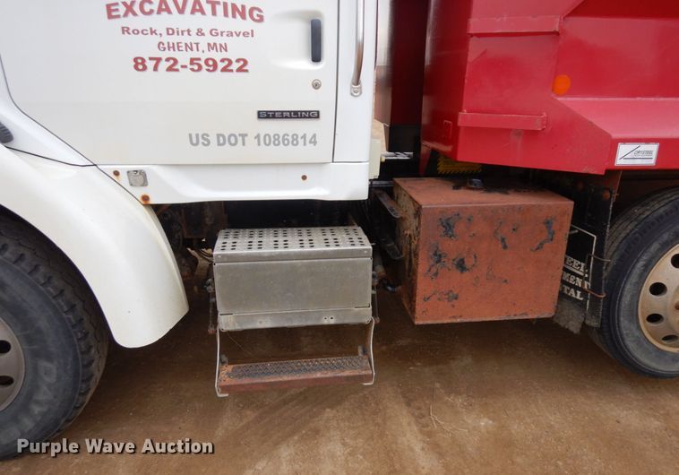 image for item MF9535 2006 Sterling AT9500  dump truck