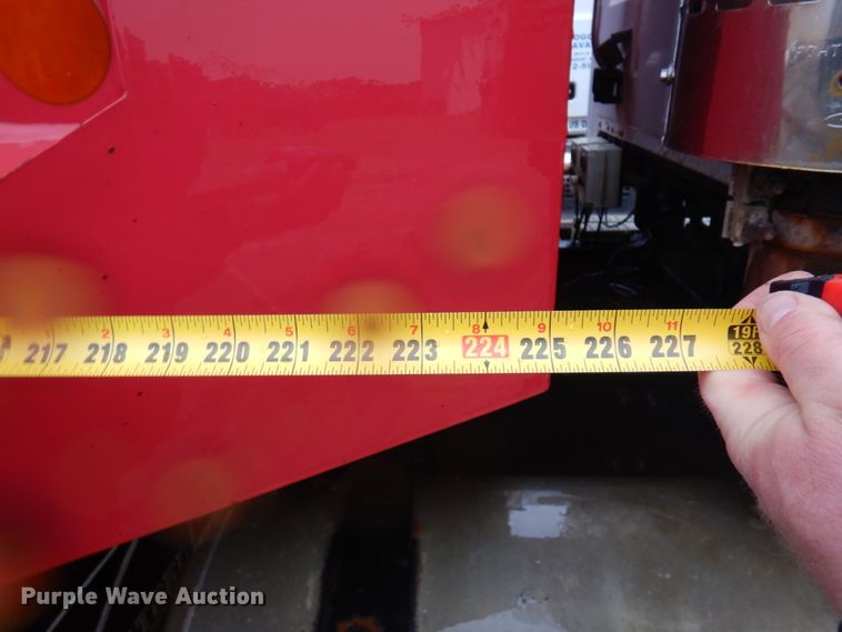 image for item MF9535 2006 Sterling AT9500  dump truck