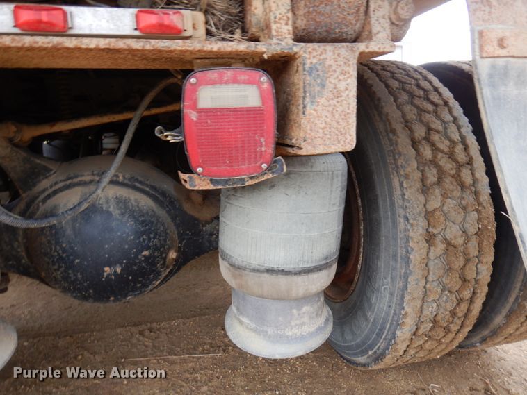 image for item MF9535 2006 Sterling AT9500  dump truck