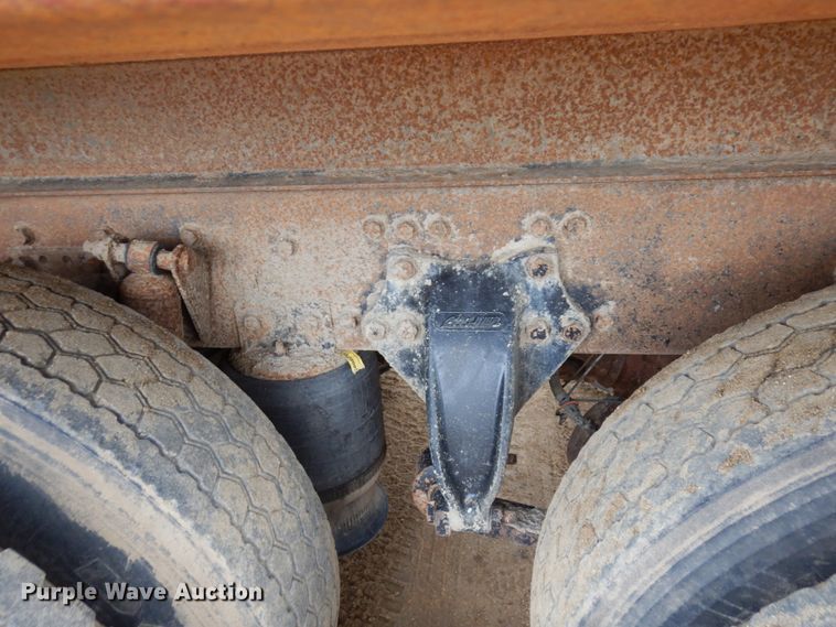 image for item MF9535 2006 Sterling AT9500  dump truck