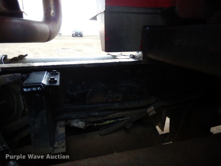 image for item MF9535 2006 Sterling AT9500  dump truck