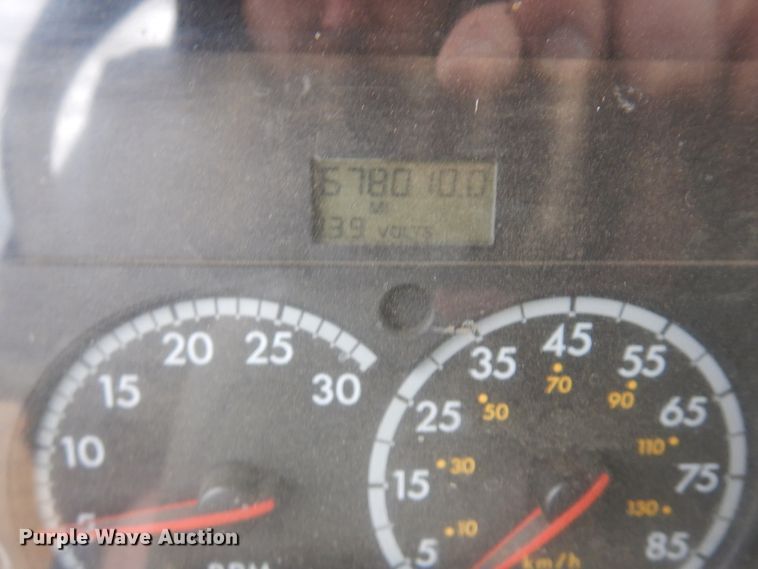 image for item MF9535 2006 Sterling AT9500  dump truck