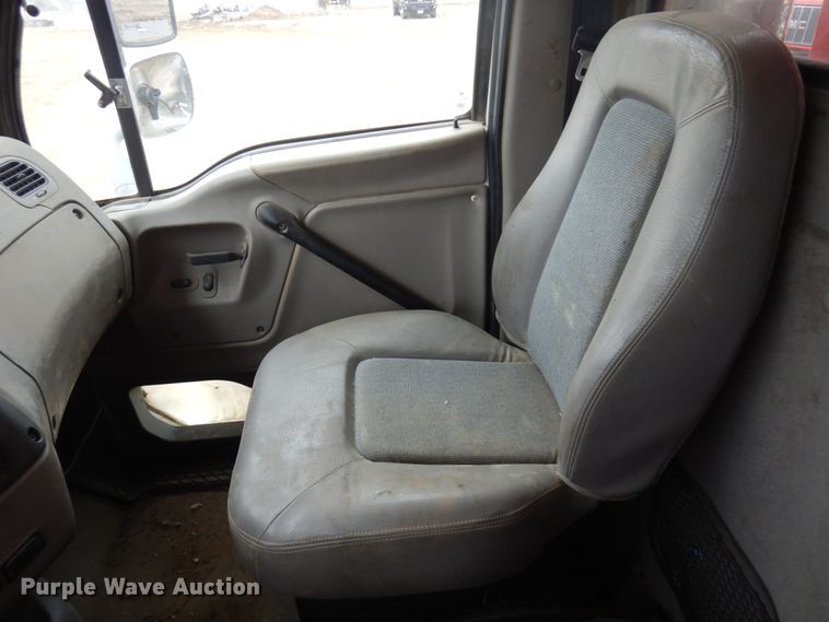 image for item MF9535 2006 Sterling AT9500  dump truck