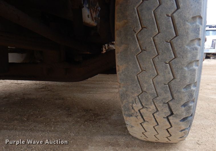 image for item MF9535 2006 Sterling AT9500  dump truck