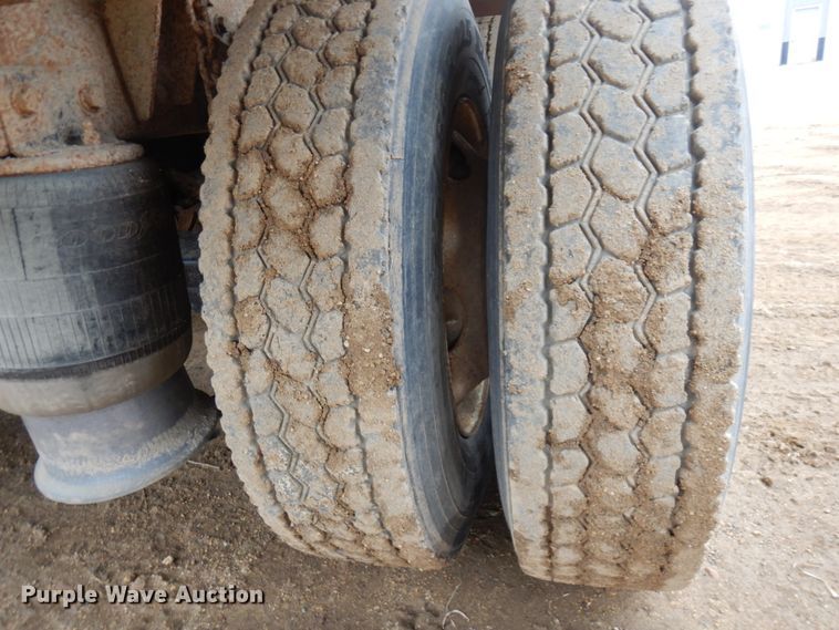 image for item MF9535 2006 Sterling AT9500  dump truck