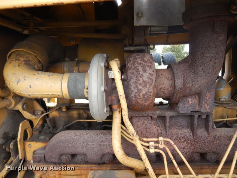 image for item MF9538 1983 Caterpillar D6D  dozer