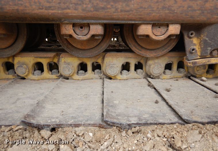 image for item MF9538 1983 Caterpillar D6D  dozer