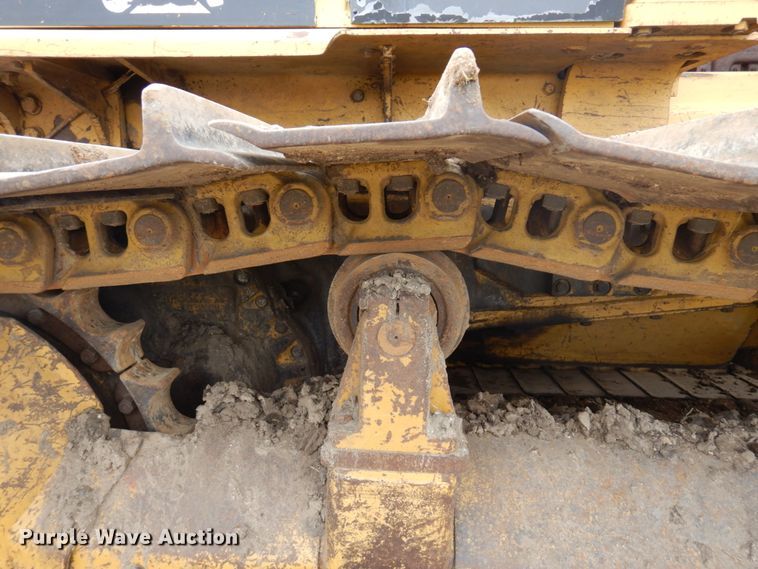 image for item MF9538 1983 Caterpillar D6D  dozer