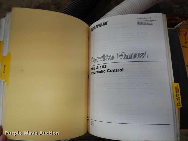 image for item MF9538 1983 Caterpillar D6D  dozer