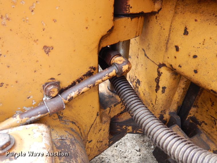 image for item MF9544 1996 Dresser TD9H  dozer