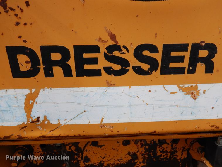 image for item MF9544 1996 Dresser TD9H  dozer
