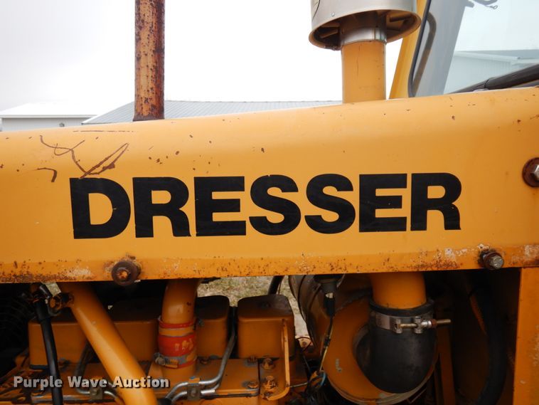 image for item MF9544 1996 Dresser TD9H  dozer