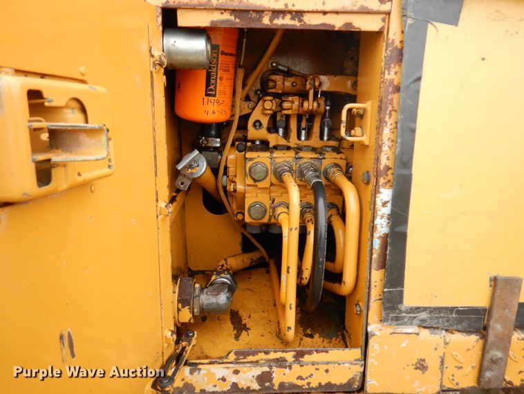 image for item MF9544 1996 Dresser TD9H  dozer