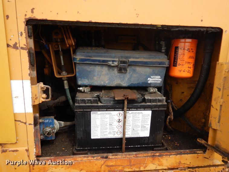 image for item MF9544 1996 Dresser TD9H  dozer