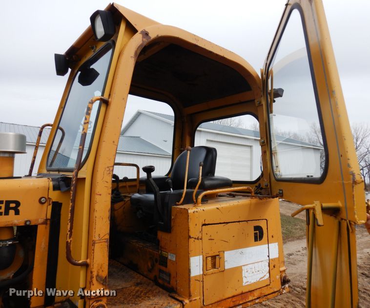 image for item MF9544 1996 Dresser TD9H  dozer