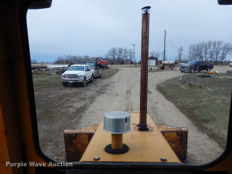 image for item MF9544 1996 Dresser TD9H  dozer