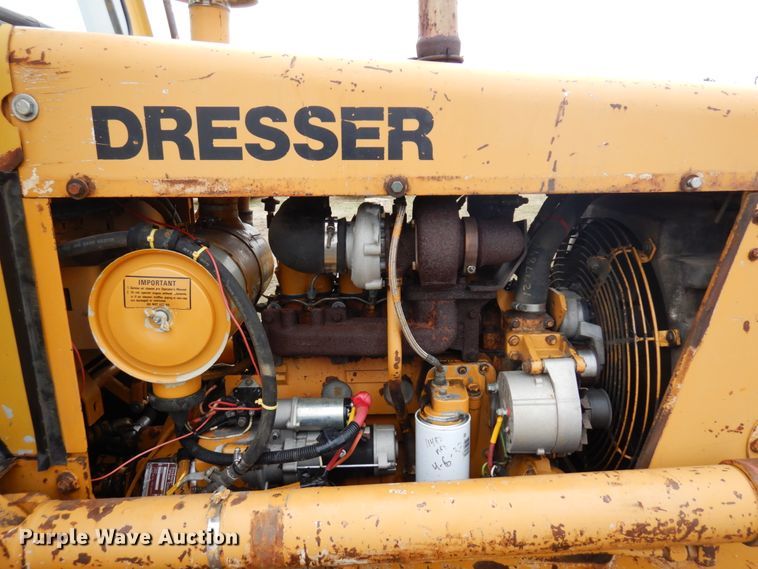 image for item MF9544 1996 Dresser TD9H  dozer
