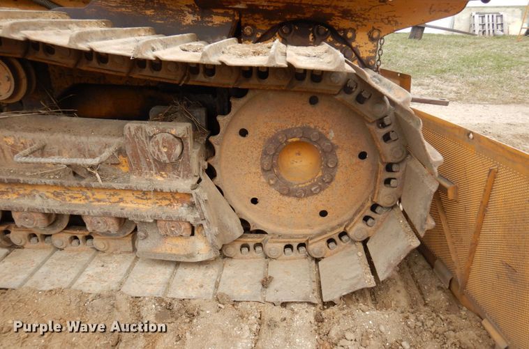 image for item MF9544 1996 Dresser TD9H  dozer