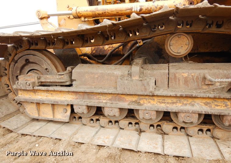 image for item MF9544 1996 Dresser TD9H  dozer