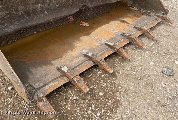 image for item MJ9575 2013 Bobcat T630  tracked skid steer loader