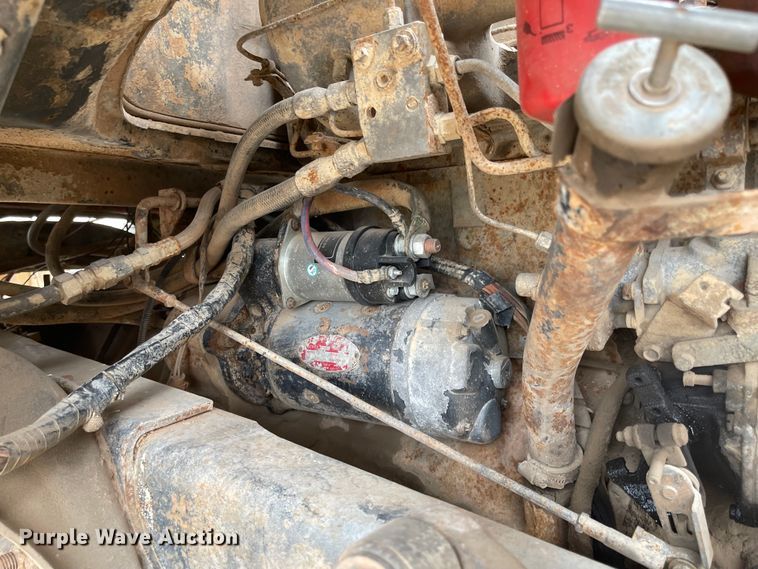 image for item MJ9594 1988 Ford  LNT8000  truck cab and chassis