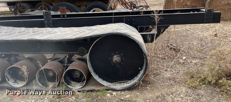 image for item MJ9595 Tracked trailer