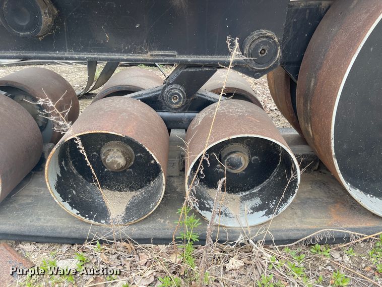 image for item MJ9595 Tracked trailer