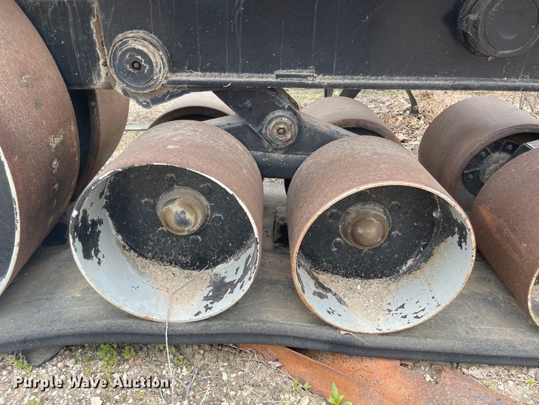 image for item MJ9595 Tracked trailer