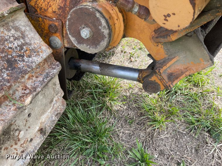 image for item MJ9625 Case D475  cable plow