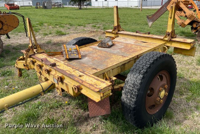 image for item MJ9626 1948 Steelwell  pole trailer