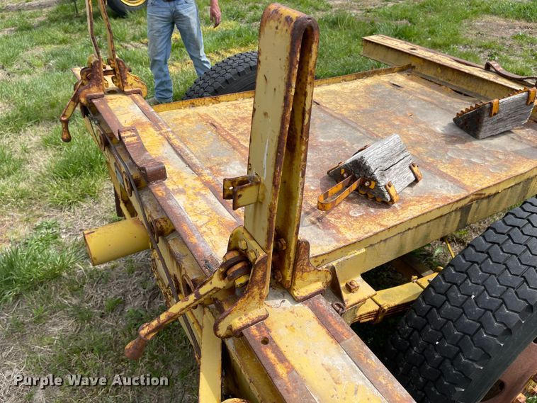 image for item MJ9626 1948 Steelwell  pole trailer