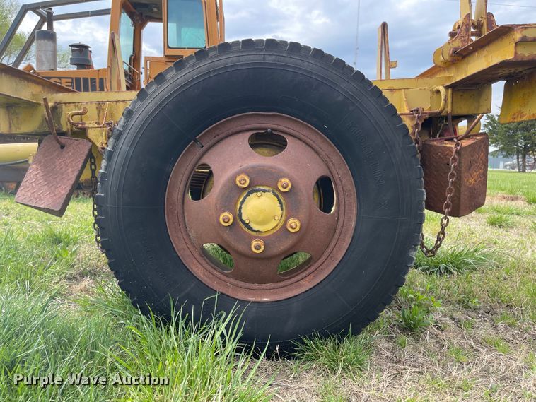 image for item MJ9626 1948 Steelwell  pole trailer