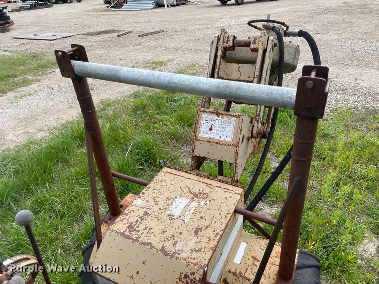 image for item MJ9628 Trencher