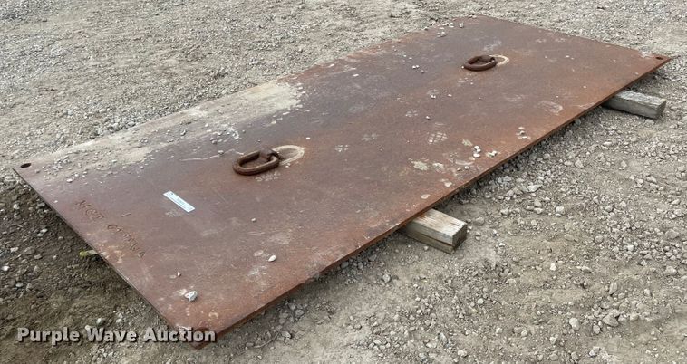 image for item MJ9635 (2) steel road plates