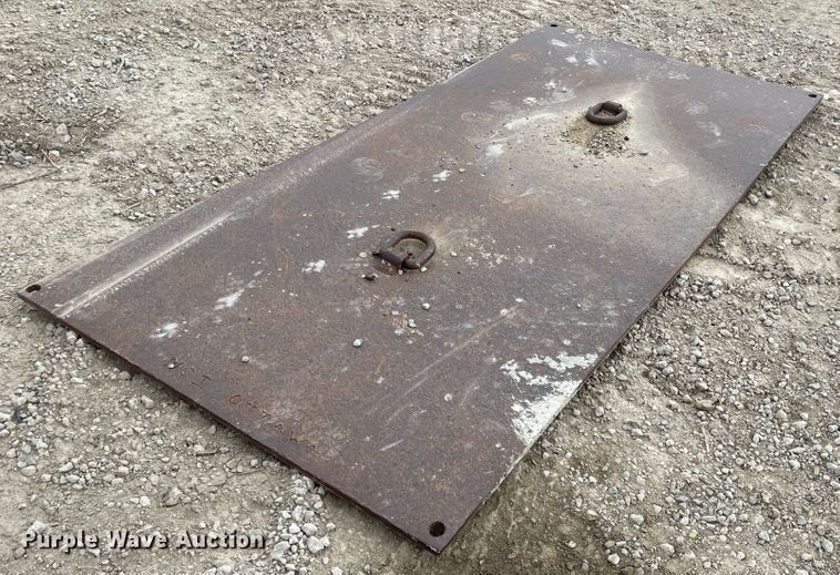 image for item MJ9635 (2) steel road plates