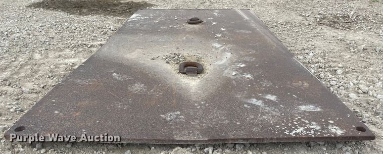 image for item MJ9635 (2) steel road plates