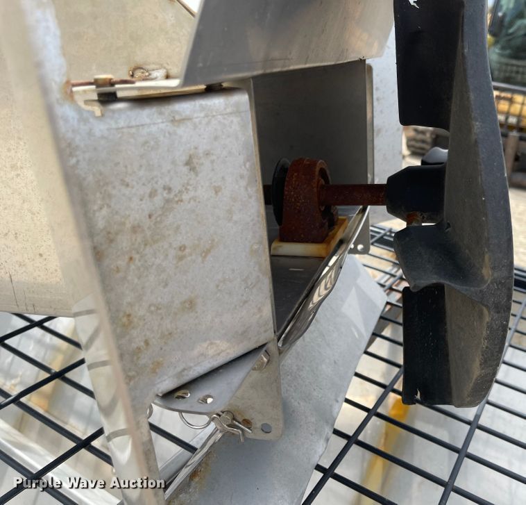 image for item MJ9637 Salt Dogg  spreader