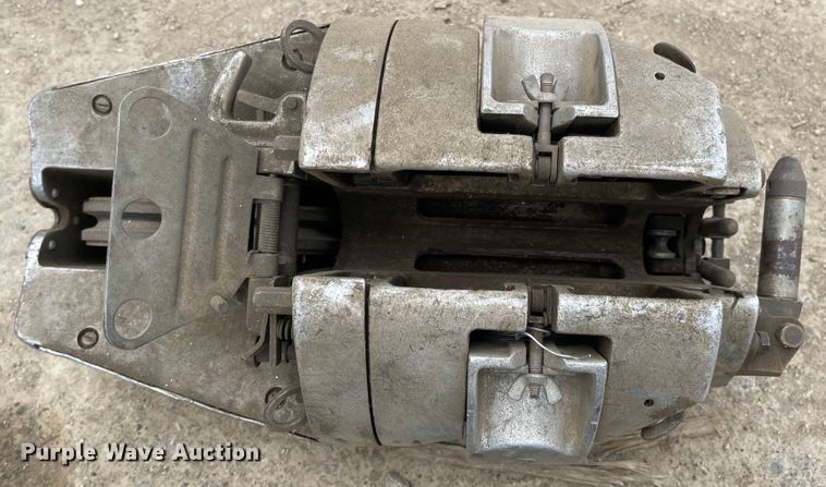 image for item MJ9640 (2) cable lashers